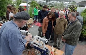 "Ob Rain or Shine, Rumeln muss sein!"