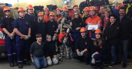 Jugendfeuerwehr freut sich ber Zuwendung