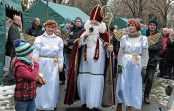 20. Weihnachtsmarkt (2) – drinnen und draußen!