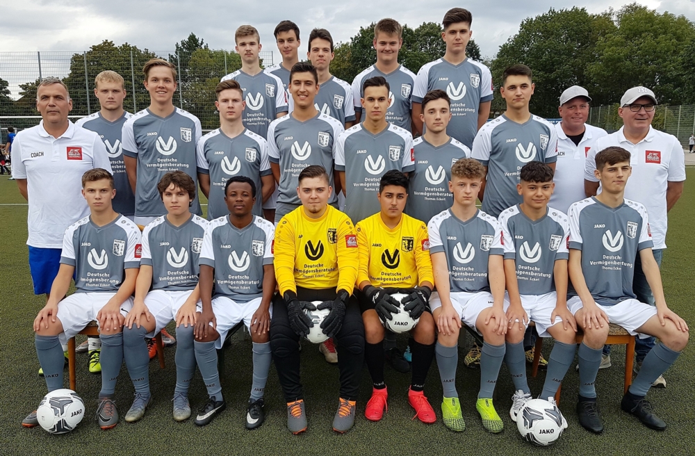 Fußball-Armada der JSG – alle Kraft voraus!